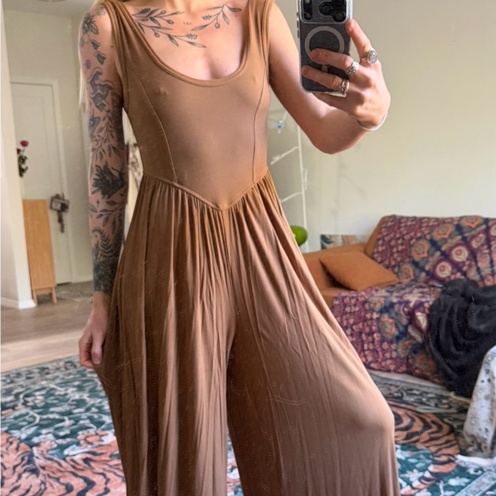 Brown Sleeveless Jumpsuit